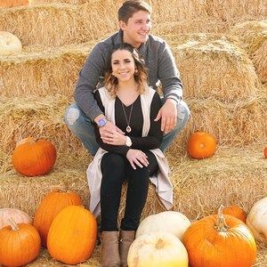 Meet your Posher, Leanna